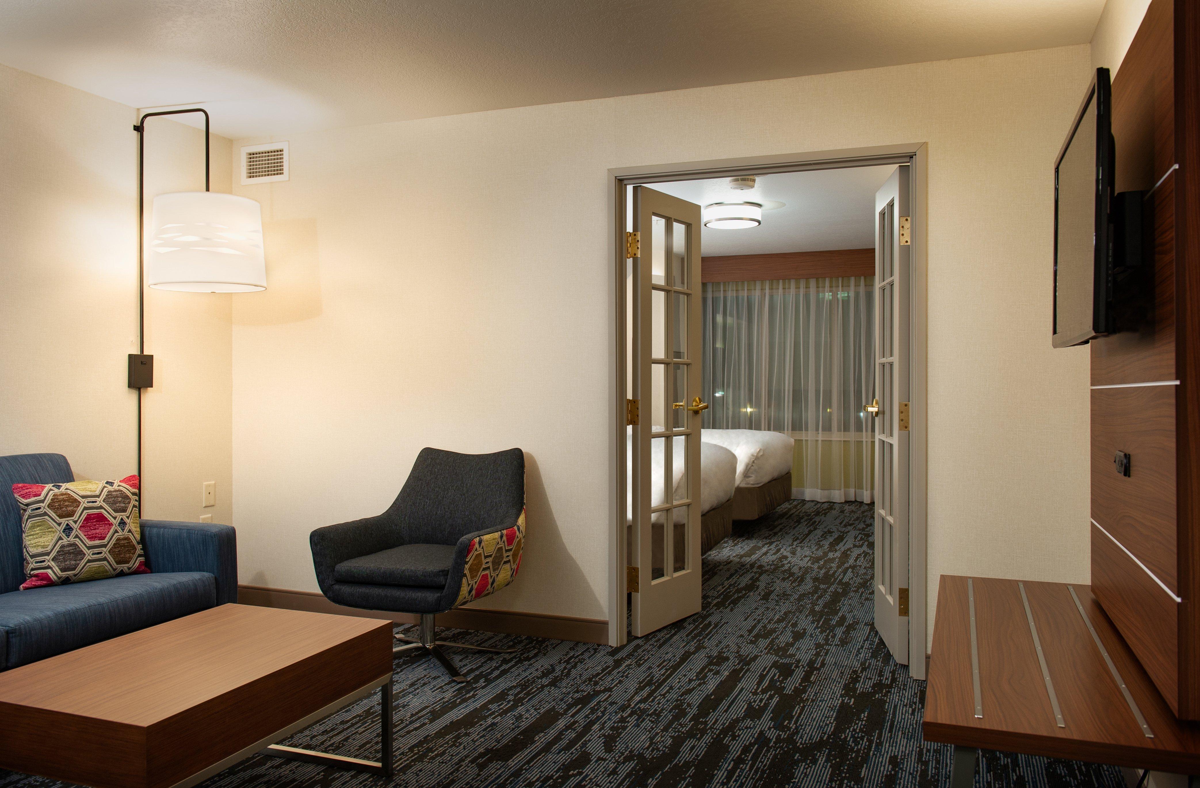 Holiday Inn Express & Suites Wausau By Ihg Weston Exterior photo