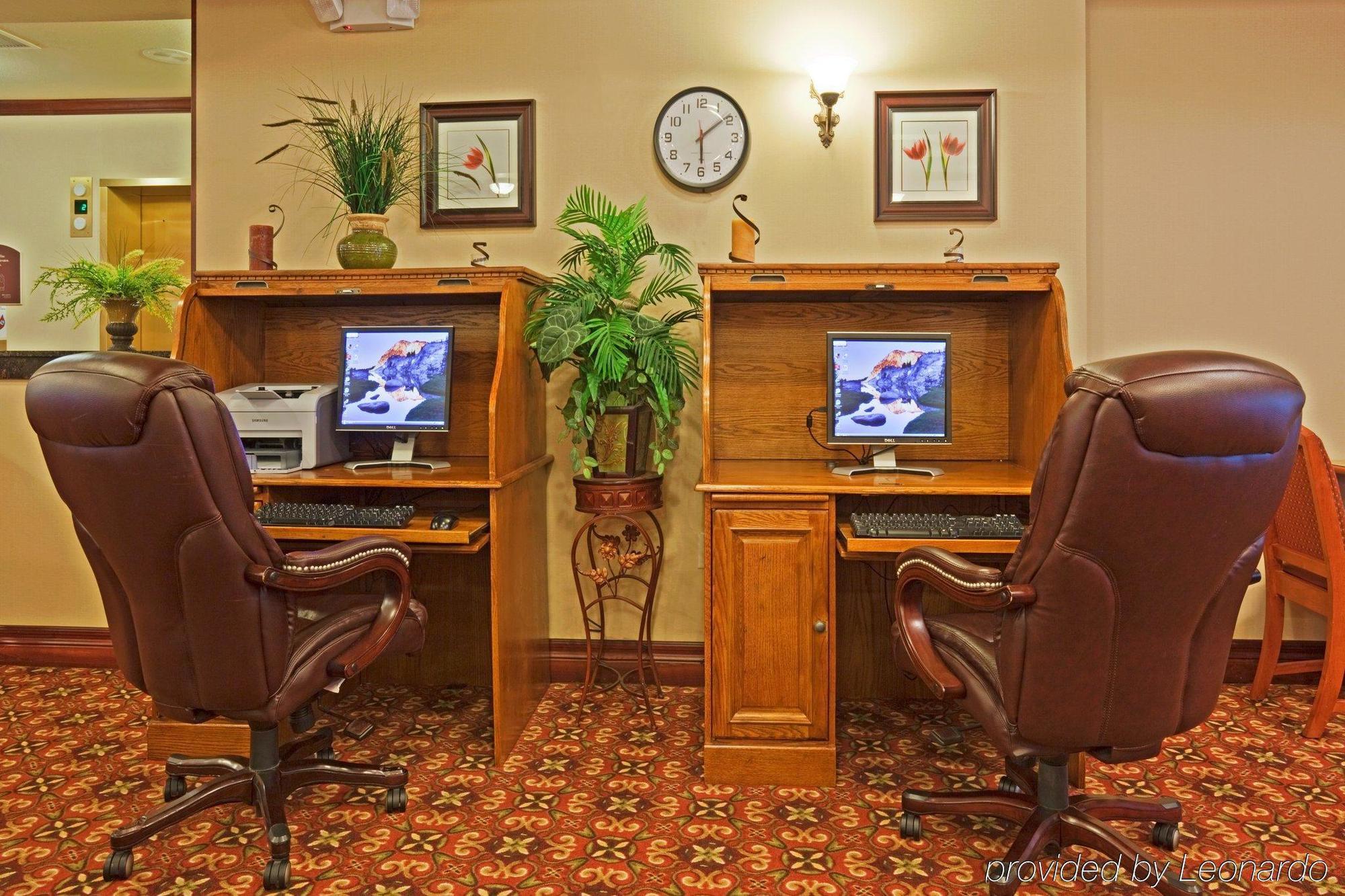 Holiday Inn Express & Suites Wausau By Ihg Weston Facilities photo